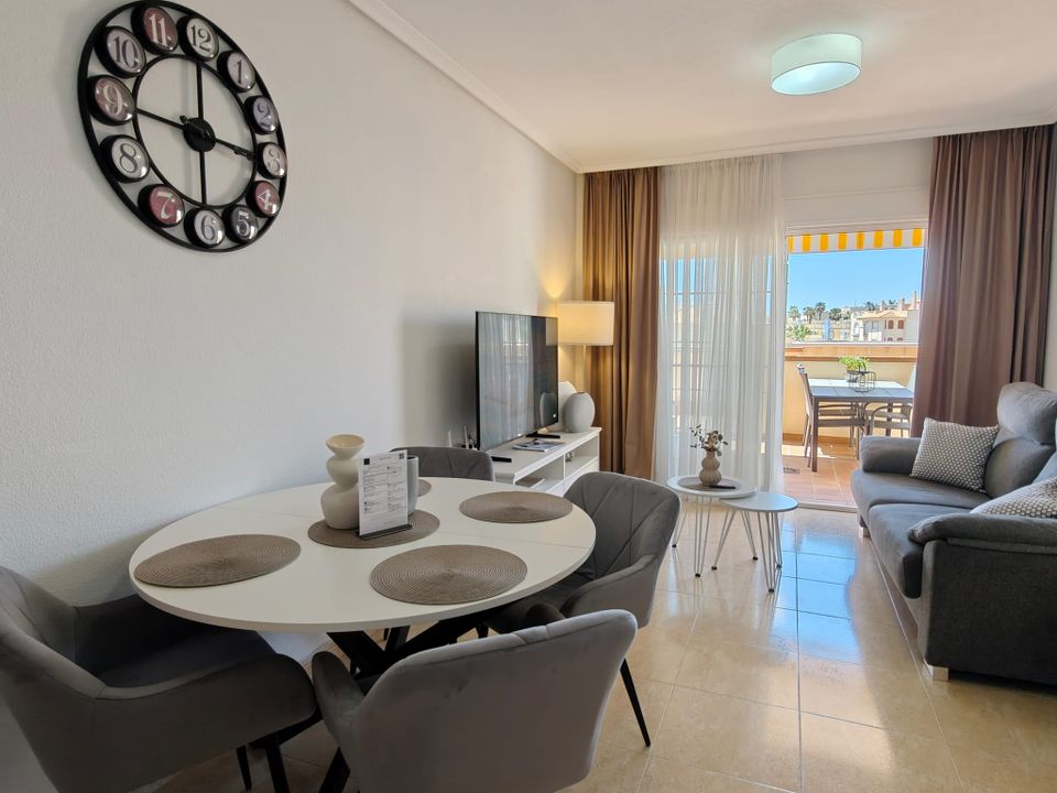 Lejlighed i Cabo Roig, Alicante - foto 1